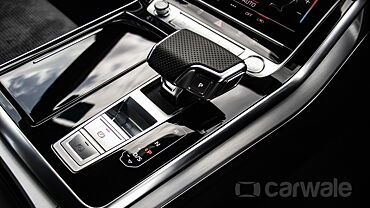 Audi Q8 Gear Shifter/Gear Shifter Stalk