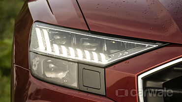 Audi Q8 Headlight