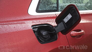 Audi Q8 Open Fuel Lid