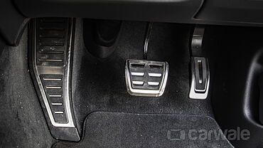 Audi Q8 Pedals/Foot Controls