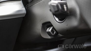 Audi Q8 Steering Adjustment Lever/Controller