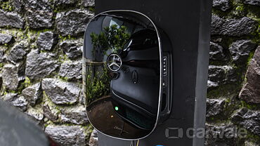Mercedes-Benz EQC Closed Fuel Lid