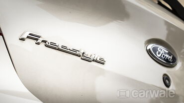 Ford Freestyle Front Badge