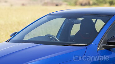 Skoda Octavia RS 245 Front Windshield/Windscreen