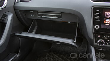 Skoda Octavia RS 245 Glove Box