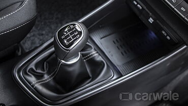 Discontinued Hyundai i20 2020 Gear Shifter/Gear Shifter Stalk