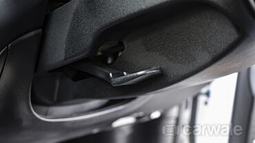 Hyundai i20 [2020-2023] Steering Adjustment Lever/Controller