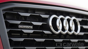 Audi Q2 Front Logo