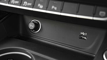 Audi A4 USB Port/AUX/Power Socket/Wireless Charging