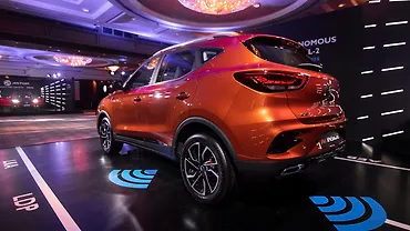 एमजी एस्टर लेफ्ट रियर थ्री क्वार्टर