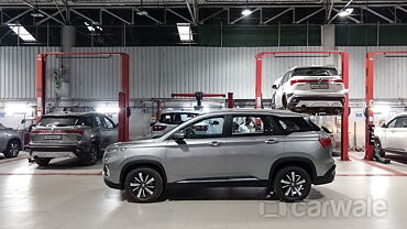 Discontinued MG Hector 2019 Right Side View