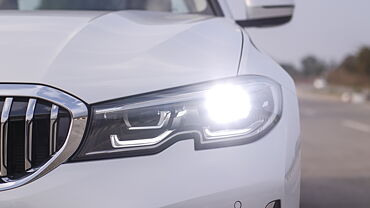 Discontinued BMW 3 Series Gran Limousine 2021 Headlight