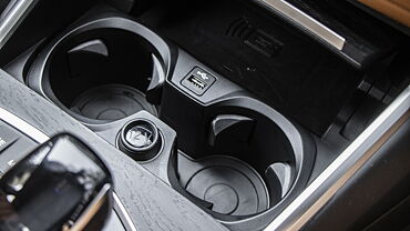 BMW 3 Series Gran Limousine [2021-2023] Cup Holders