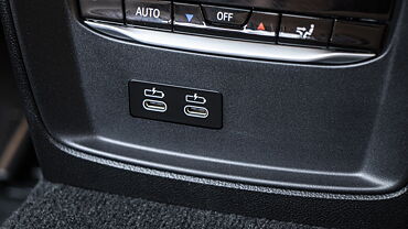 Discontinued BMW 3 Series Gran Limousine 2021 Rear Row Charging Point