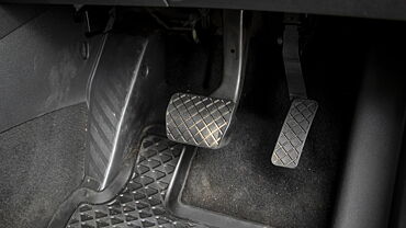 Volkswagen Tiguan Pedals/Foot Controls