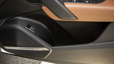 Audi Q5 Driver Side Front Door Pocket