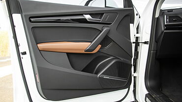Audi Q5 Front Left Door Pad