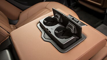 Audi Q5 Rear Cup Holders