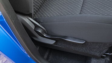Maruti Suzuki Celerio Seat Adjustment Manual for Driver