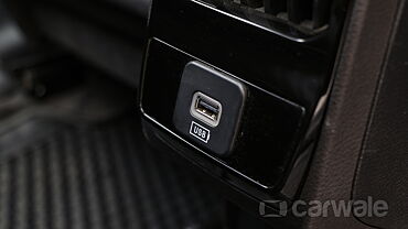 Jeep Compass USB Port/AUX/Power Socket/Wireless Charging