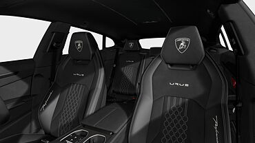 Lamborghini Urus Performante Front Row Seats