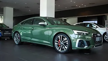 New Audi S5 Sportback arrives at dealerships