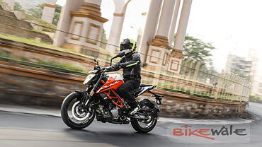 2021 KTM 125 Duke: Review Image Gallery