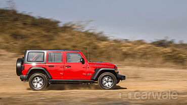 Discontinued Jeep Wrangler 2021 Left Side View