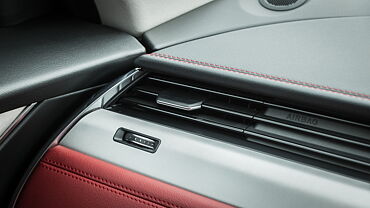 Jaguar F-Pace Front Passenger Air Vent