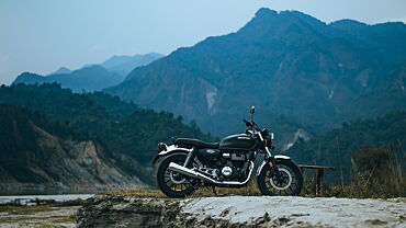 Chasing the sun on Honda CB350 in Arunachal Pradesh