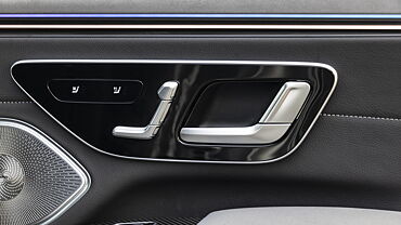 Mercedes-Benz AMG EQS Front Right Door Pad Handle