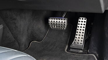 Mercedes-Benz AMG EQS Pedals/Foot Controls