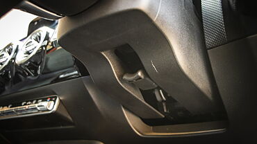 Mercedes-Benz AMG A35 Steering Adjustment Lever/Controller