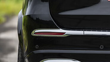 Mercedes-Benz Maybach GLS Reflector