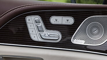 Mercedes-Benz Maybach GLS Seat Memory Buttons