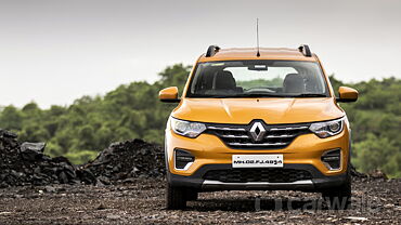 Discontinued Renault Triber 2019 Front View