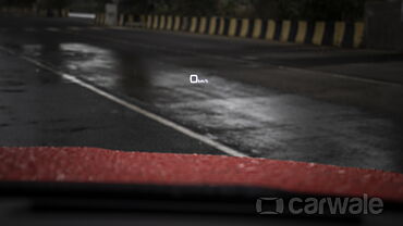Audi e-tron Head-Up Display (HUD)
