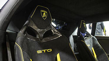 Lamborghini Huracan STO Front Seat Headrest