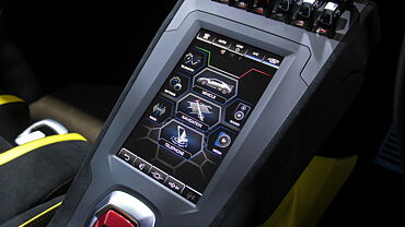 Lamborghini Huracan STO Infotainment System