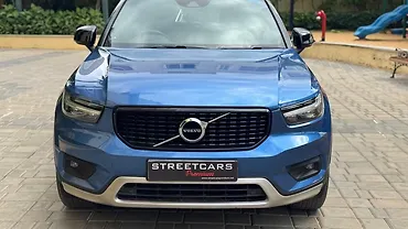 2019 Volvo XC40 T4 R-Design