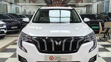 2022 Mahindra Old Generation XUV700 AX 7 Petrol AT 7 STR