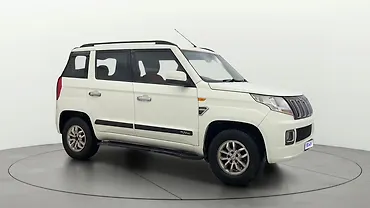 2018 Mahindra TUV300 T8