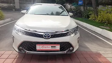 2015 Toyota Camry Hybrid
