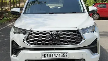 2023 Toyota Innova Hycross ZX (O) Hybrid (Electric + Petrol) Automatic (e-CVT) 7 STR