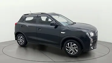 2024 Mahindra XUV300 W6 1.2 Petrol