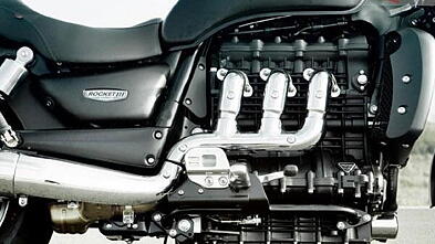 Triumph Rocket III Roadster Engine