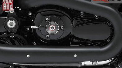 Harley-Davidson V Rod Engine