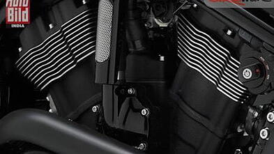 Harley-Davidson V Rod Engine