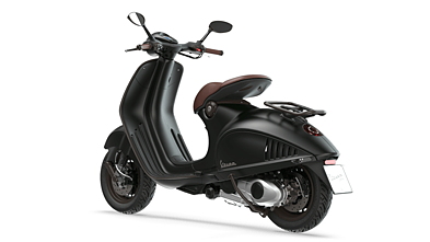 harga vespa emporio armani 946