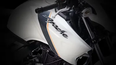 Tvs Apache Rtr 160 Price Mileage Images Colours Bikewale Tvs Apache Rtr 160 Price Mileage Images Colours Bikewale